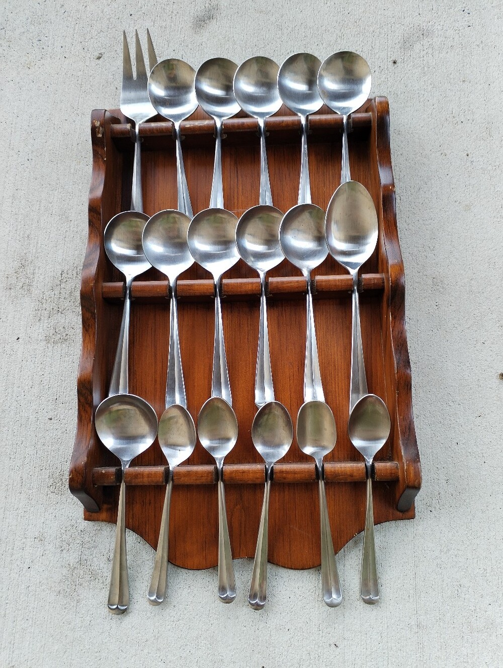 Supreme cutlery Stainless steel japan Silver Flatware Set ,of 18 Without holder